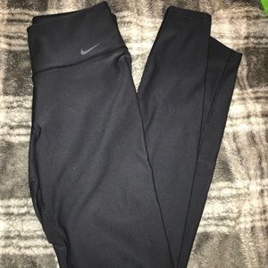 Nike Women’s Dri-Fit Leggings (NEVER WORN)